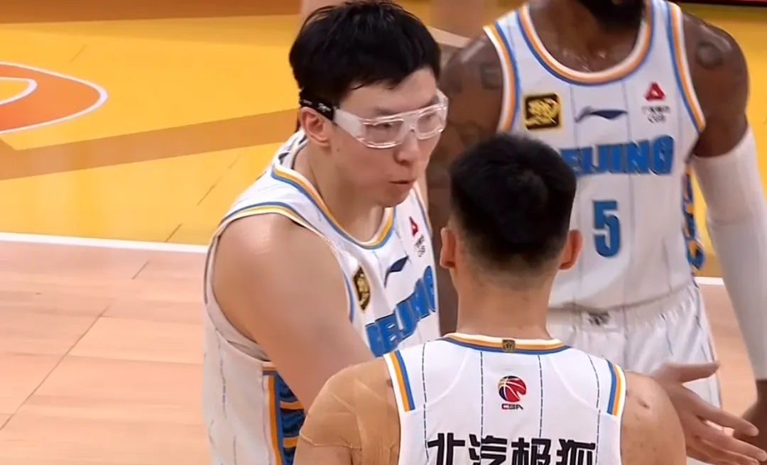 波维伦队临危受命，改变战术取得胜利