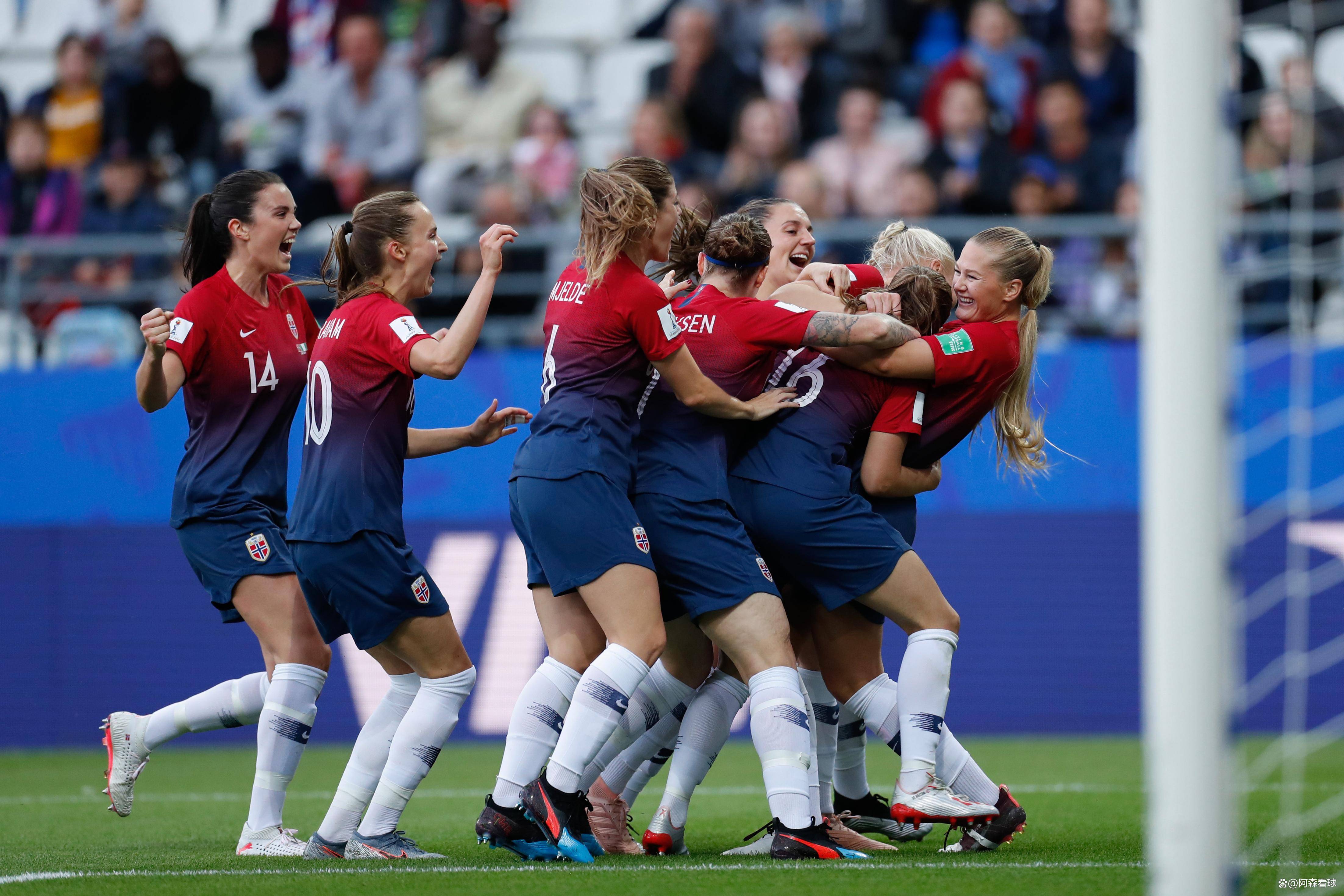 关于巴西女足憾负法国,铩羽而归的信息 关于巴西女足憾负法国,铩羽而归的信息