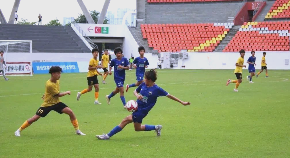 关于国内足球联赛最近几场比赛精彩纷呈的信息 关于国内足球联赛最近几场比赛精彩纷呈的信息