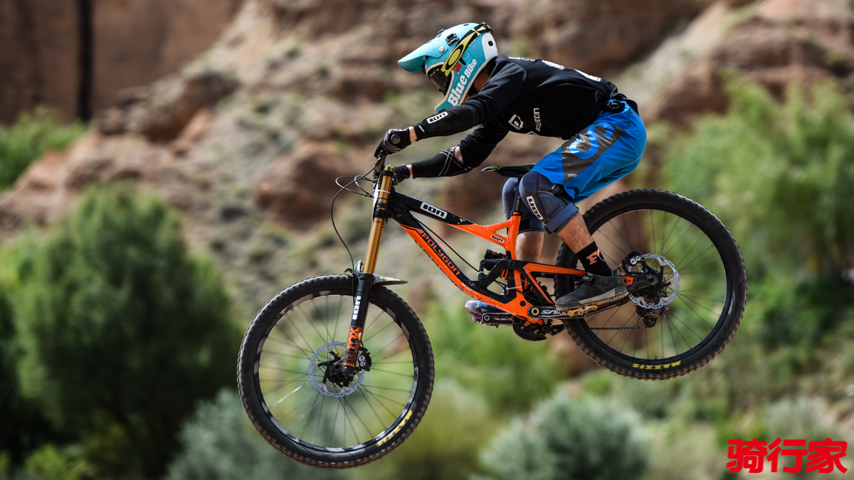 熊猫直播-关于GEN力克C9，Bin线上压制力十足峡谷大战八强赛，成为赛场最大亮点的信息