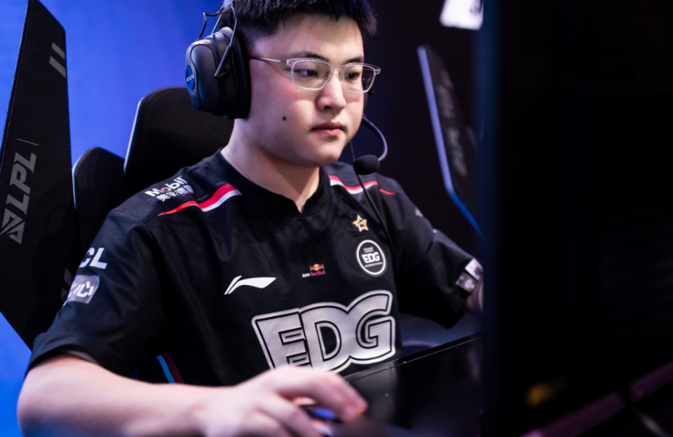 熊猫直播tv-G2险胜LGD，Meiko单局斩获MVP强强对话入围赛，让粉丝疯狂欢呼