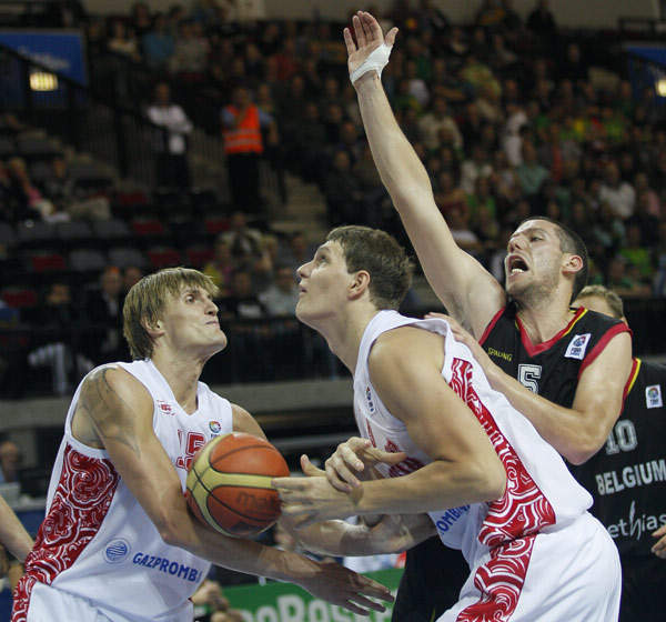 阿格洛海河击败对手，打进欧锦赛淘汰赛