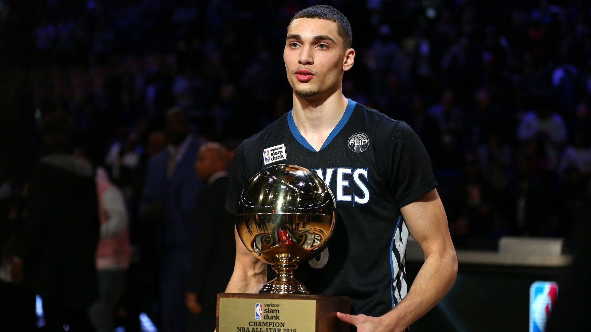 时空裂变,当小贾伦于总决赛舞台逆天改命,雄鹿掀翻篮网的史诗重铸